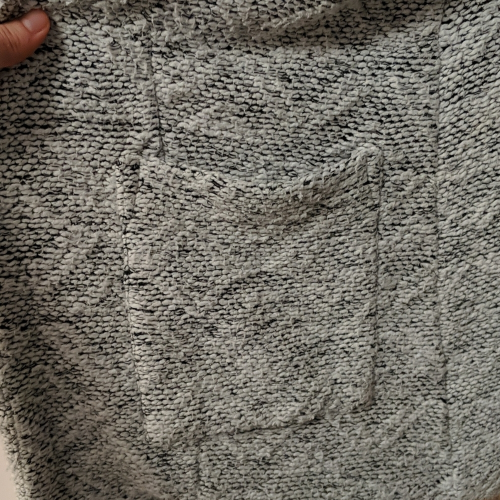 Cardigan - Picture 5 of 7